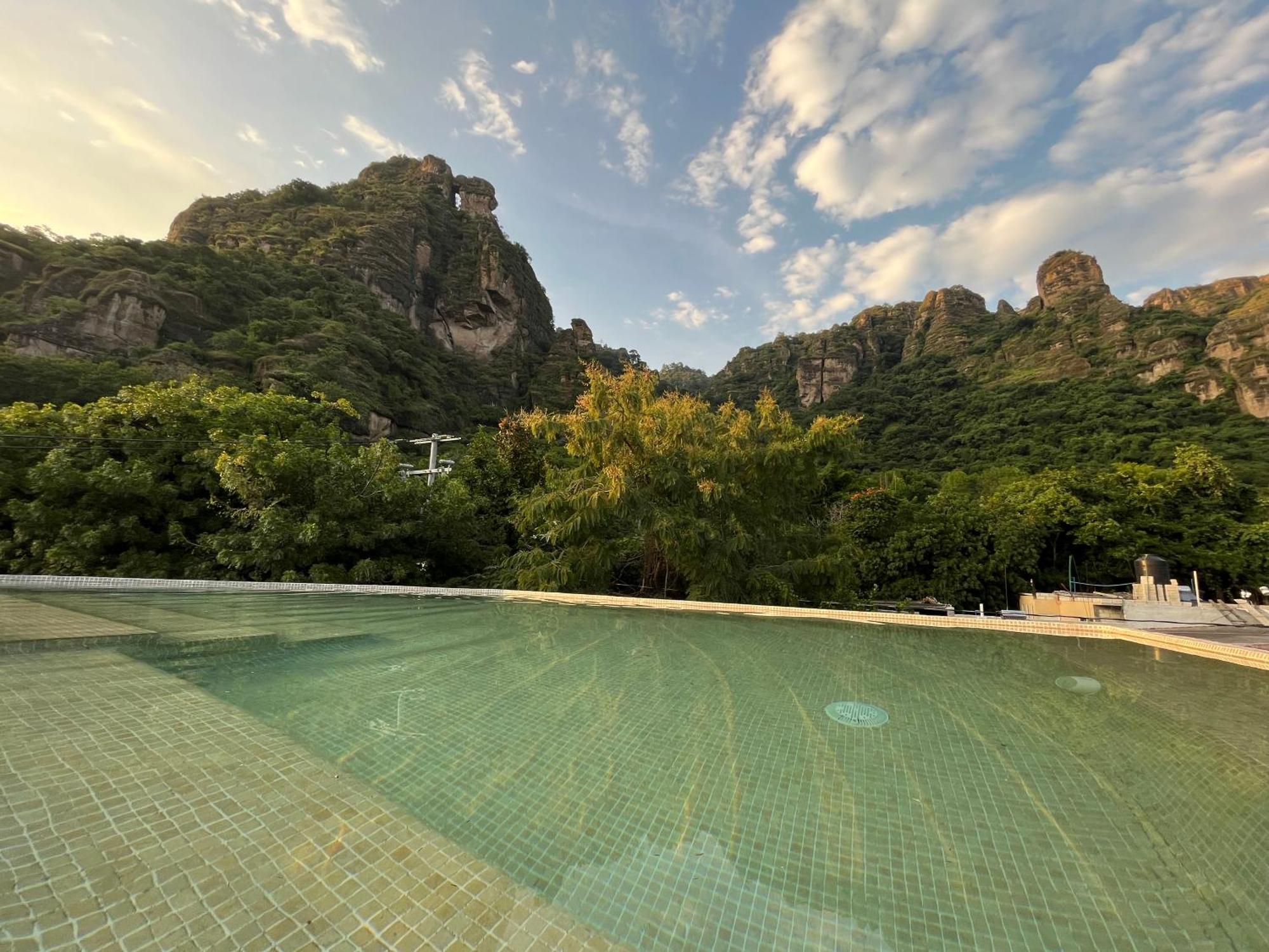 טפוזטלן Hotel Hacienda Ventana Del Cielo מראה חיצוני תמונה